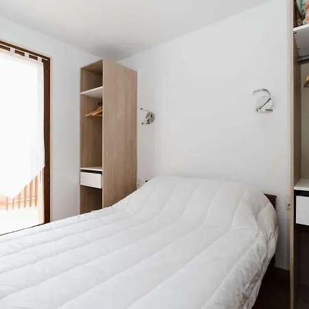 Familiale Spacieuse à Narbonne-plage Pour 6 Pers, Parking Privé, Animaux Admis - Fr-1-409-194 *