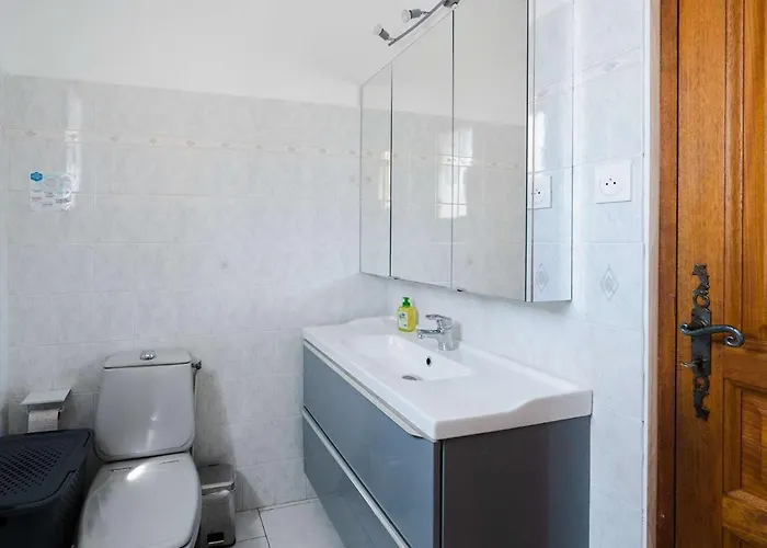 Familiale Spacieuse A Narbonne-plage Pour 6 Pers, Parking Prive, Animaux Admis - Fr-1-409-194 Βίλα