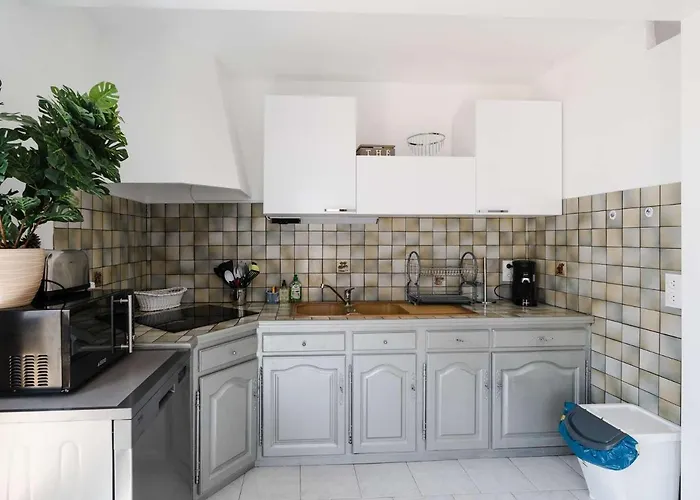 Familiale Spacieuse A Narbonne-plage Pour 6 Pers, Parking Prive, Animaux Admis - Fr-1-409-194 Βίλα