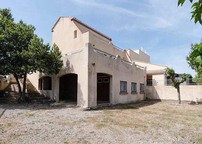 Βίλα Familiale Spacieuse A Narbonne-plage Pour 6 Pers, Parking Prive, Animaux Admis - Fr-1-409-194 Ναρμπόν