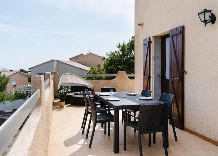 Βίλα Familiale Spacieuse A Narbonne-plage Pour 6 Pers, Parking Prive, Animaux Admis - Fr-1-409-194 *
